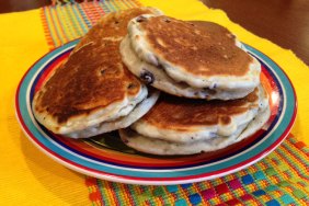 Bluberry Quinoa Pancakes for Baby