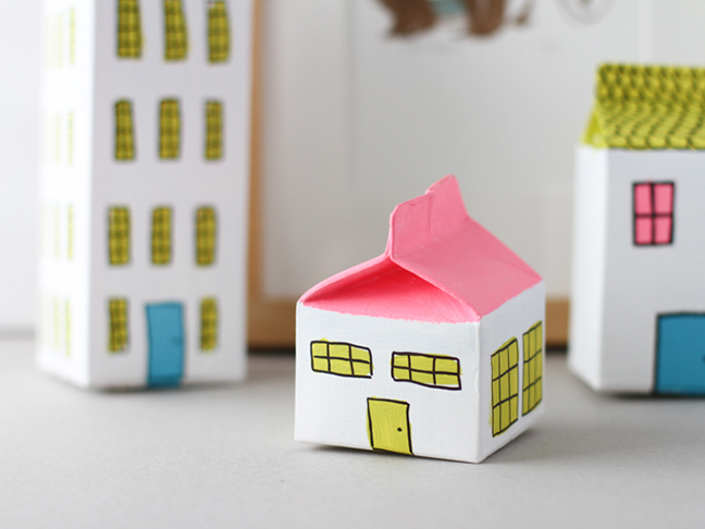 how to make a milk carton house