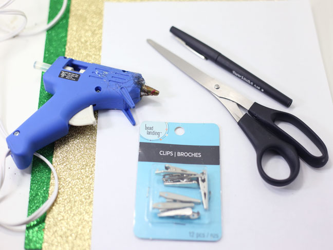 glue gun scissors
