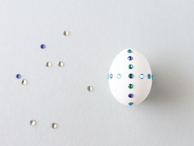 Bejeweled Easter Egg DIY