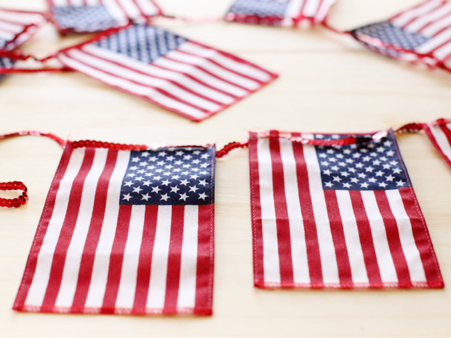 DIY American Flag Bunting