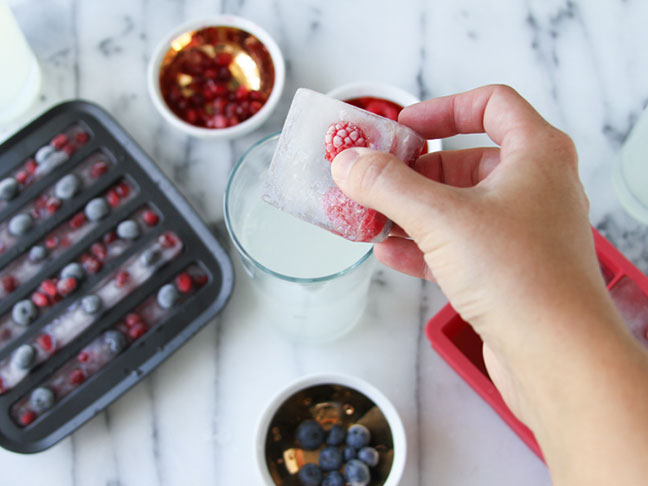 Festive 4th of July: Raspberry & Blueberry Ice Cubes