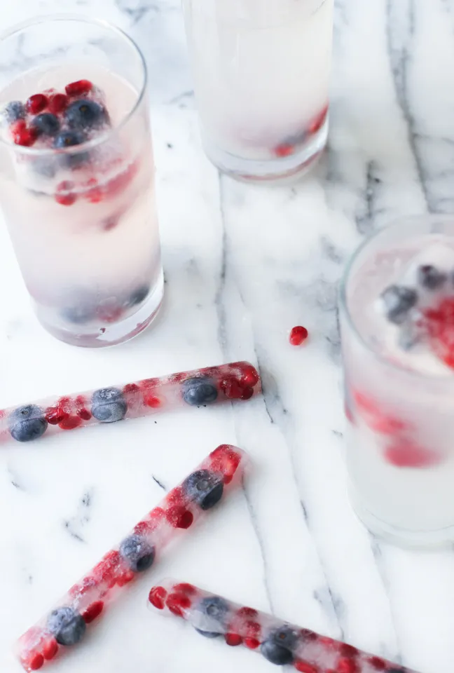 July 4th Fruit Ice Cubes DIY