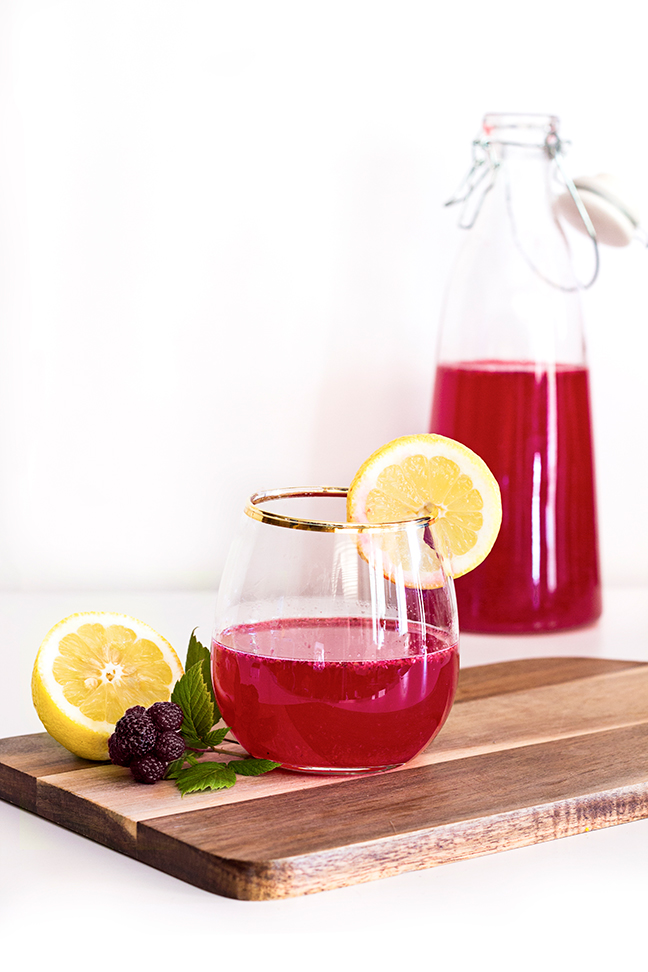 Blackberry Lemonade Cocktail Recipe