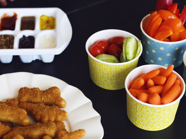 chicken nugget and veggie party for kids