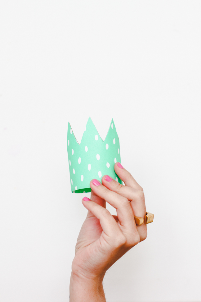 paper-crowns-diy-10