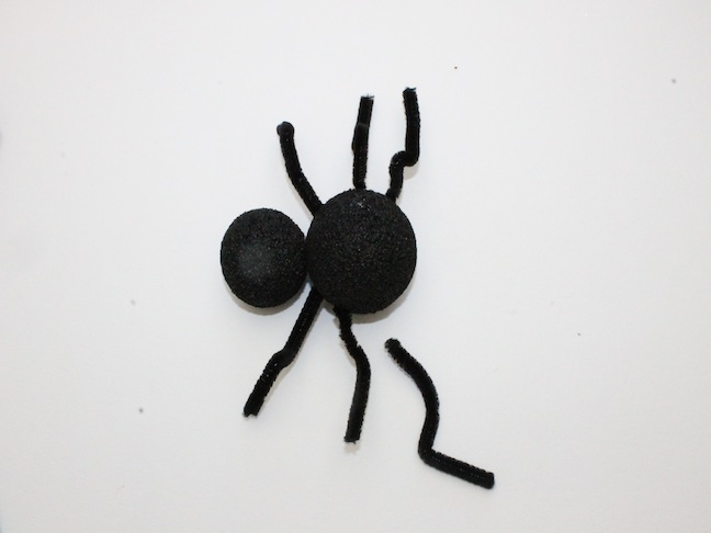 DIY Spooky Styrofoam Spider Craft; kelly ladd sanchez; momtastic.com