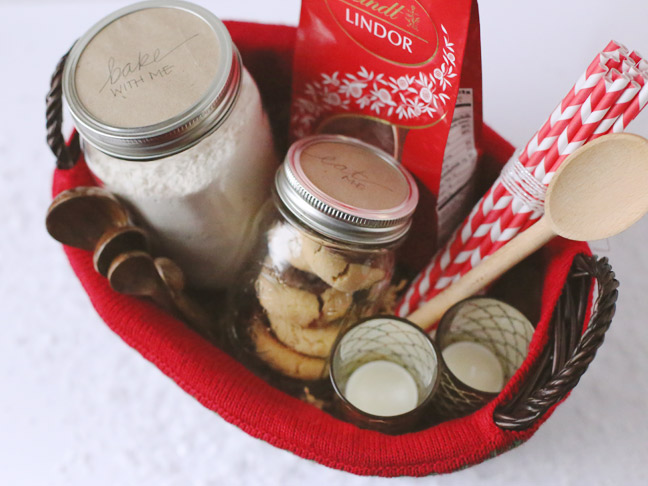 Lindt-Holiday-Gift-Basket