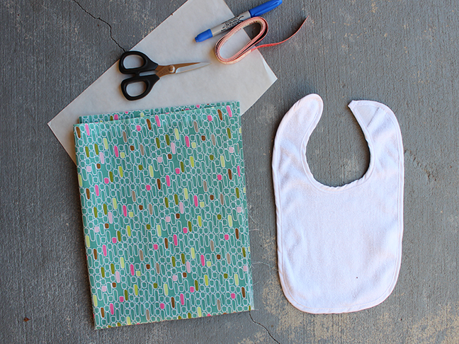 DIY: Make Baby Bibs