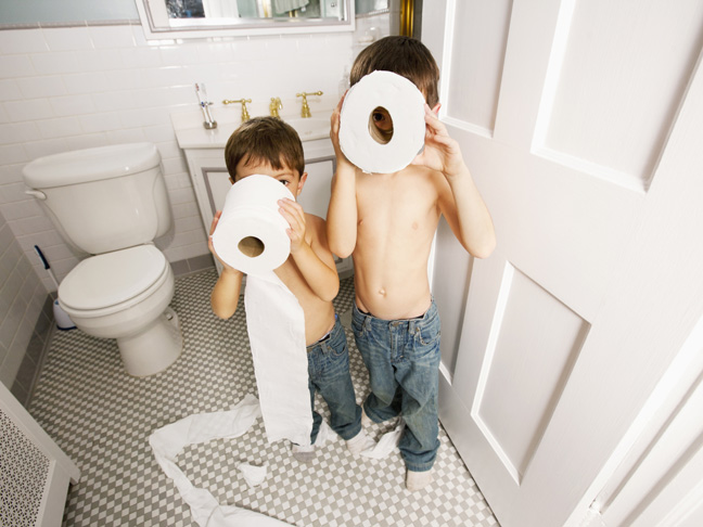 boys-in-the-bathroom