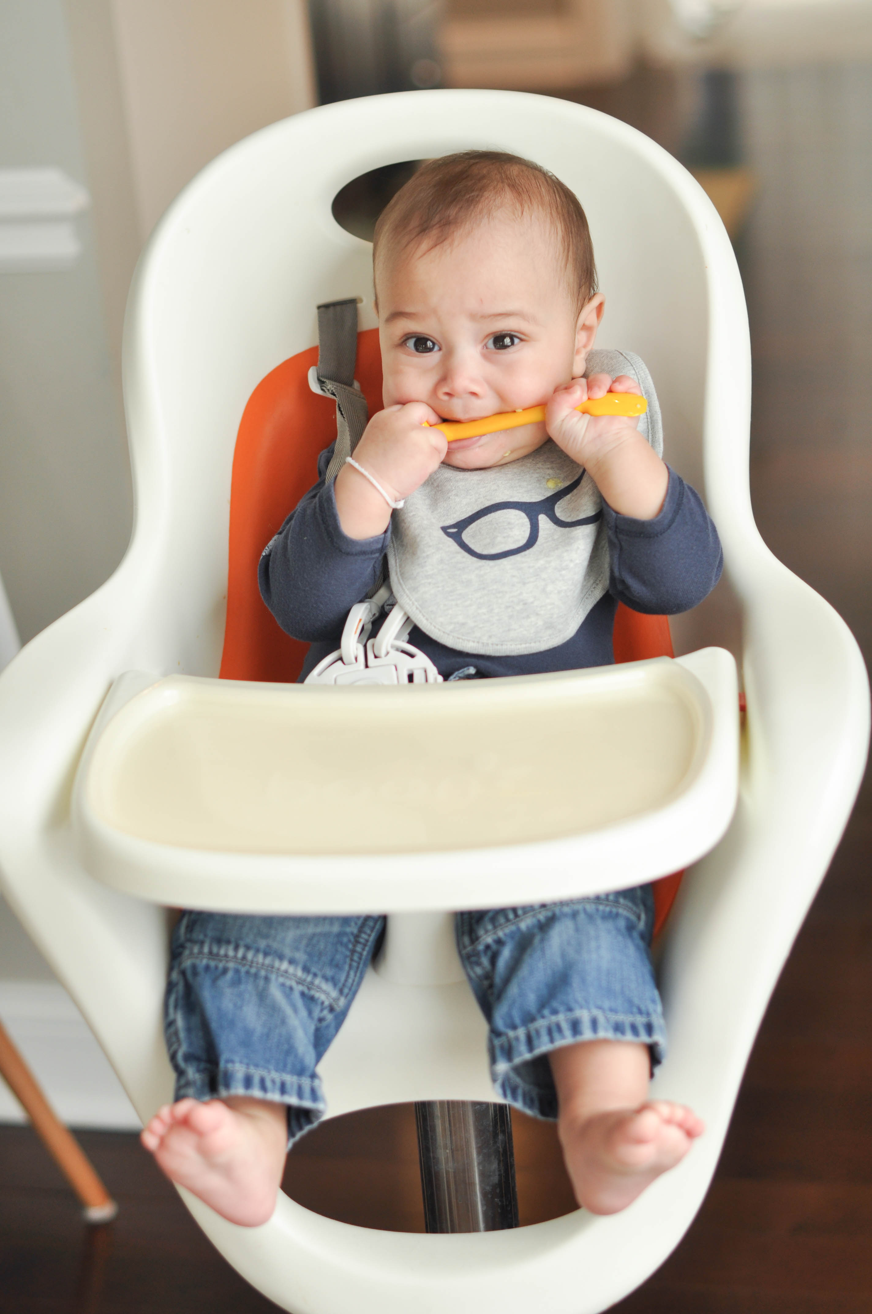 Bright & Stylish Baby Feeding Essentials (Plus the 4 First Foods