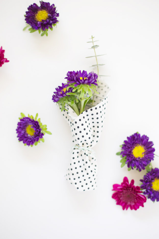 mini-bouquet-purple-flower-polka-dot-fabric
