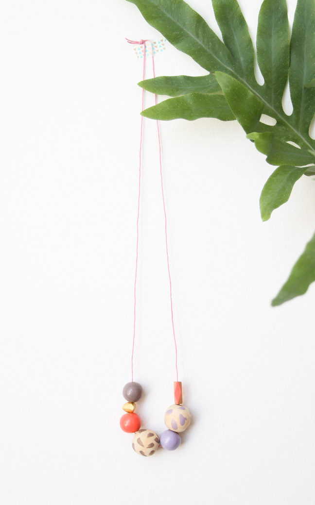 Long Painted Necklace DIY