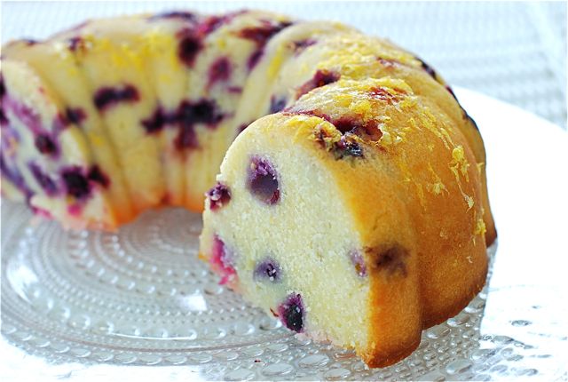 Bluberry-Thyme-Poundcake