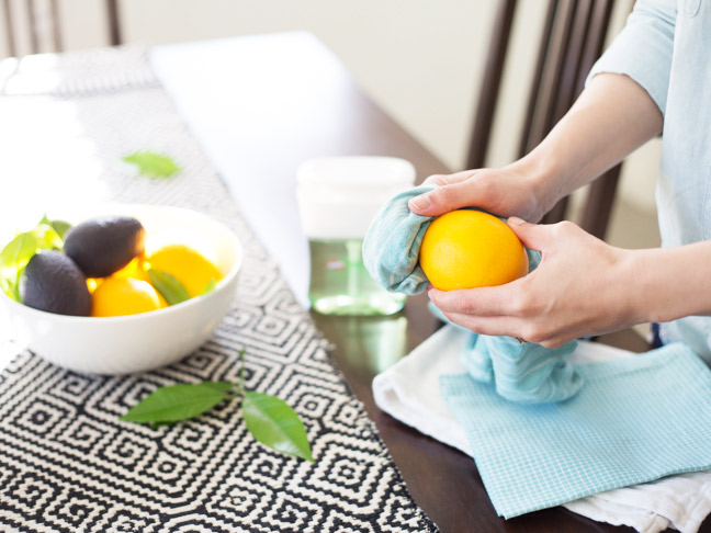 cleaning-citrus-clorox-pump-n-clean