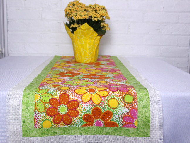 spring table runner final 2