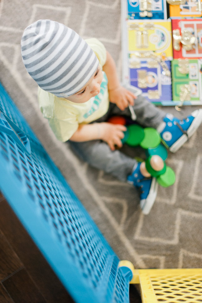 baby-playing-in-playpen