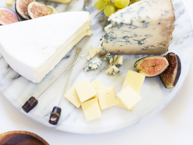 cheese-board-utensils