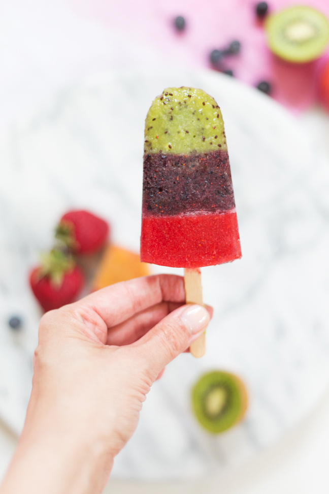 colorblocked-fruit-popsicle-fresh-fruit-hand