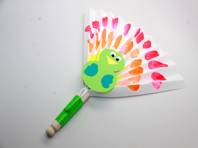 Summer Finger Paint Fan Craft for Kids