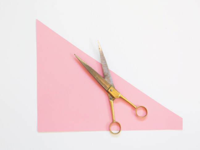 pink-paper-gold-scissors