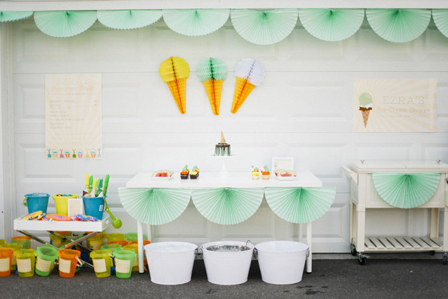 ice-cream-themed-birthday-party-teal