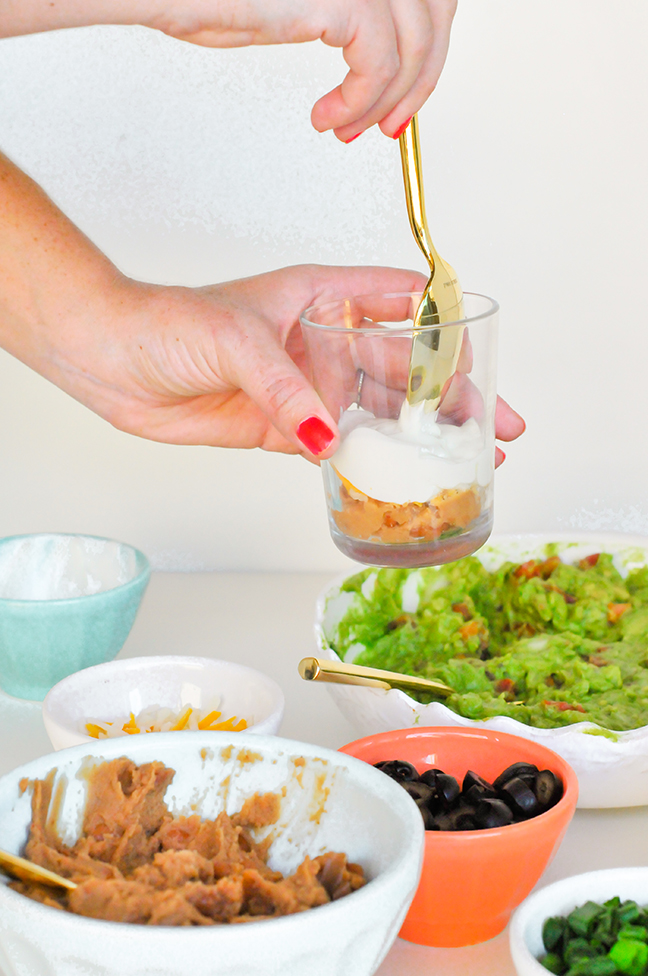 how to assemble mini 7 layer dips