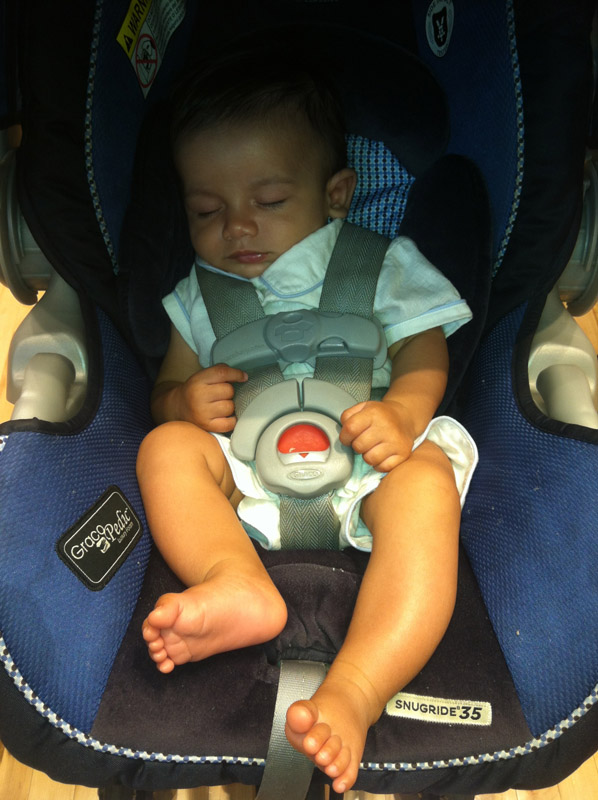 baby-in-car-seat-secure-newborn
