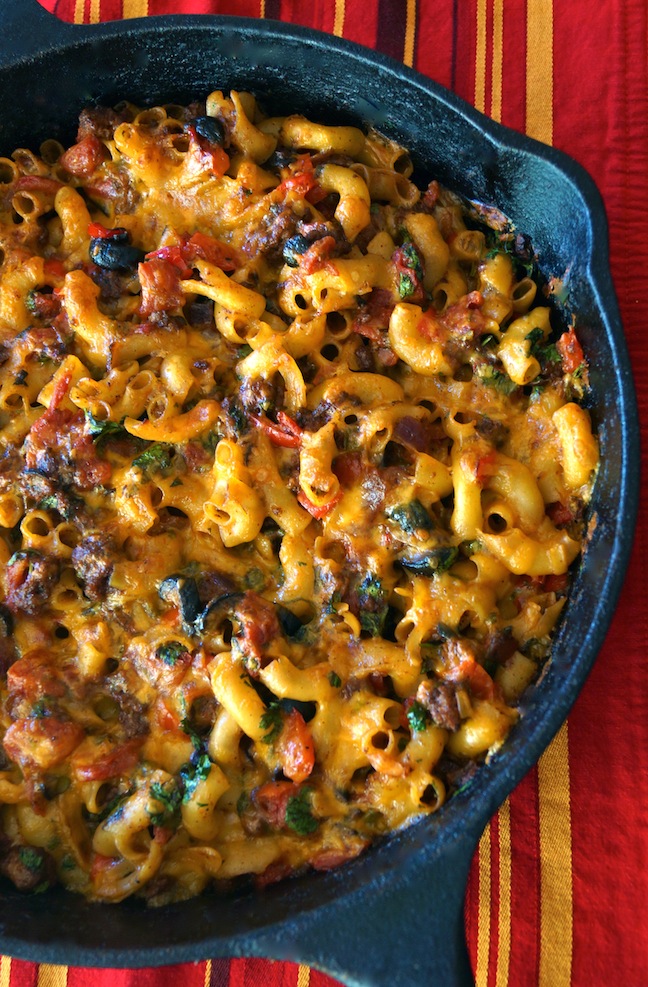 macaroni-meat and vegetables-red-cast iron skillet
