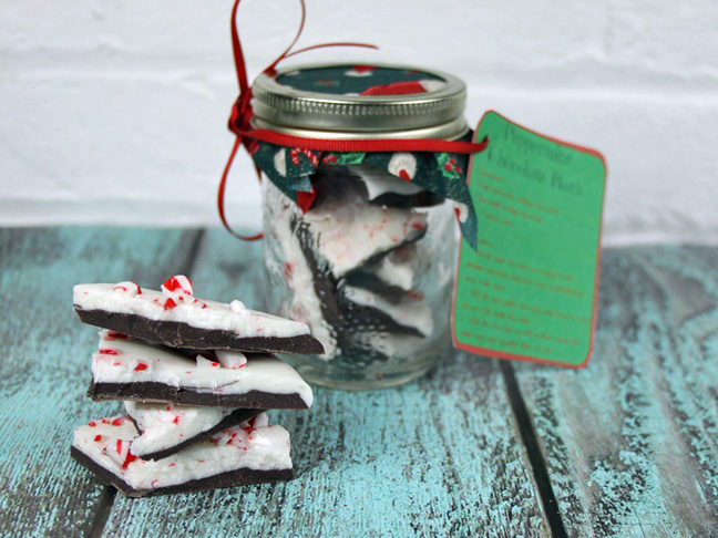 Mint Chocolate Bark in a Jar Recipe