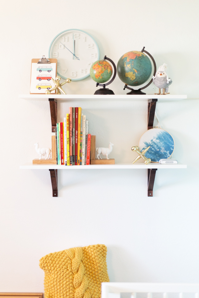 diy-baby-nursery-shelves1