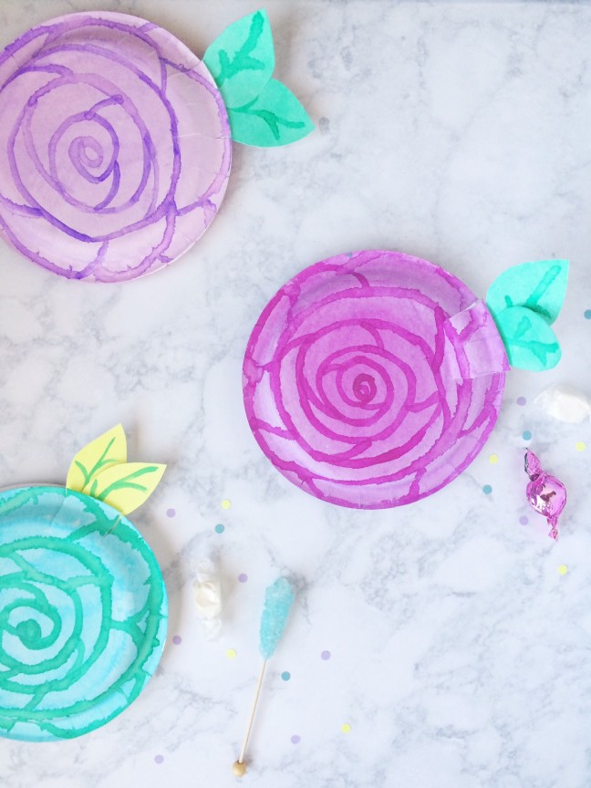 DIY Watercolor Flower Paper Plate Favor Box | Shauna Younge