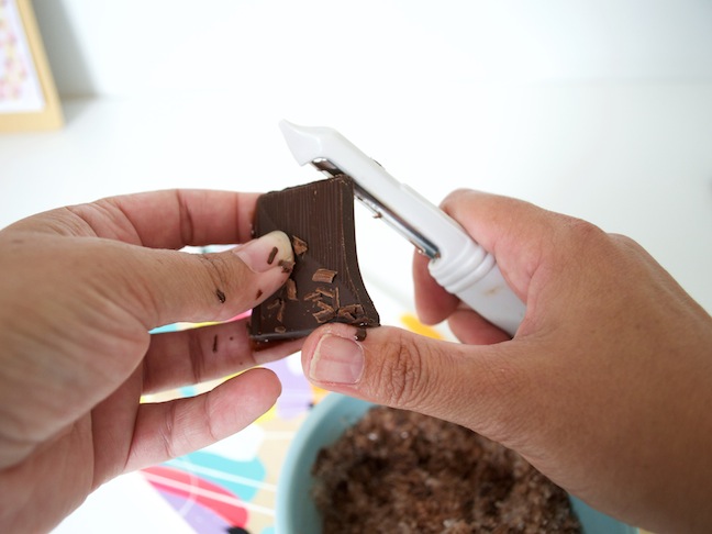 DIY chocolate bath salts - an easter gift tutorial4