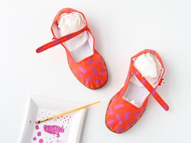 Pattern Painted Shoes DIY