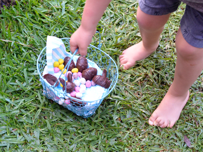 2-minute Melt-in-Your-Mouth Paleo Chocolate Eggs