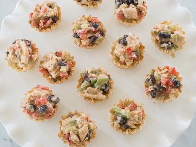 hidden-valley-ranch-chicken-recipe-summer-entertaining-black beans-pepper-bitesize-appetizer