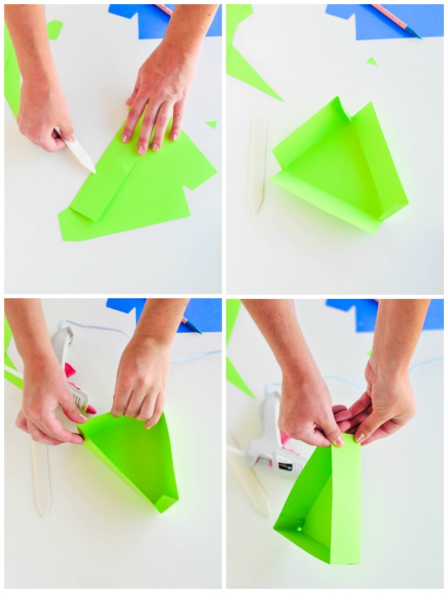 folding paper into a triangle box