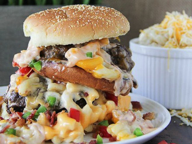 mac and cheese burger