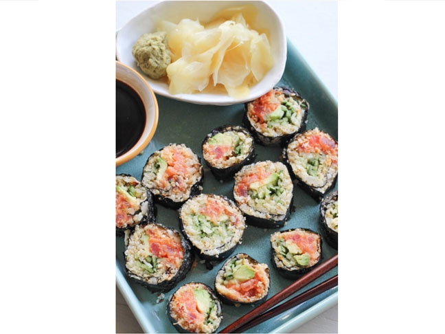 cauliflower rice sushi rolls