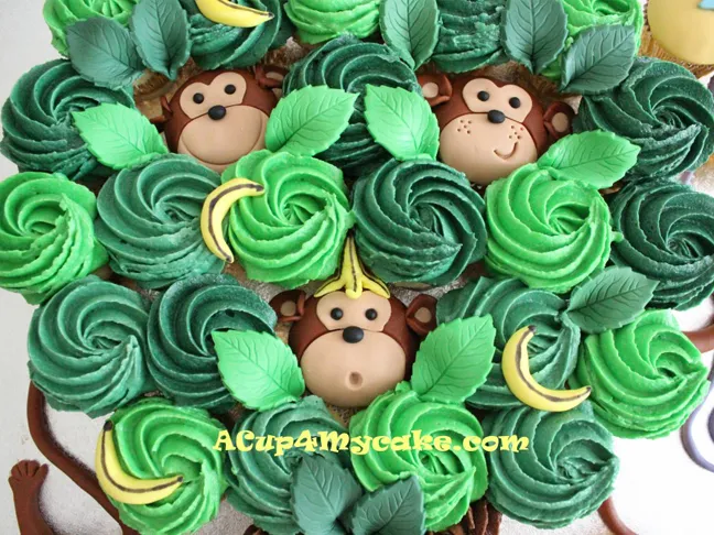 monkey in tree cupcake cake