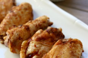 Slow Cooker Korean BBQ Chicken Wings