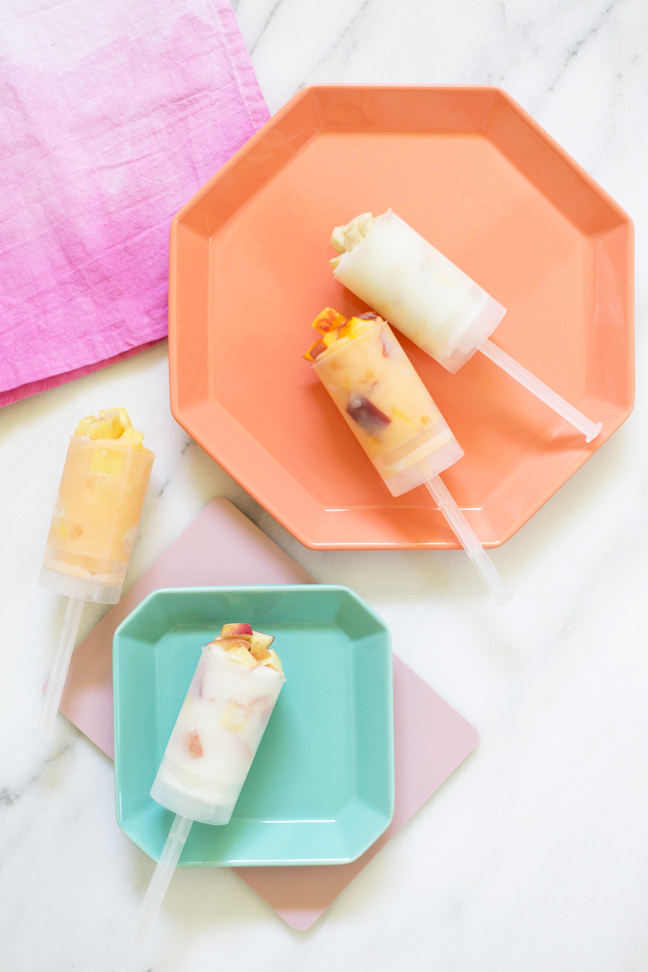 frozen-yogurt-push-pop-recipe-plates-towel