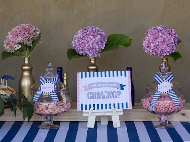 gender-reveal-party-craving-salty-sweet-pink-blue-white-flowers-baby-shower