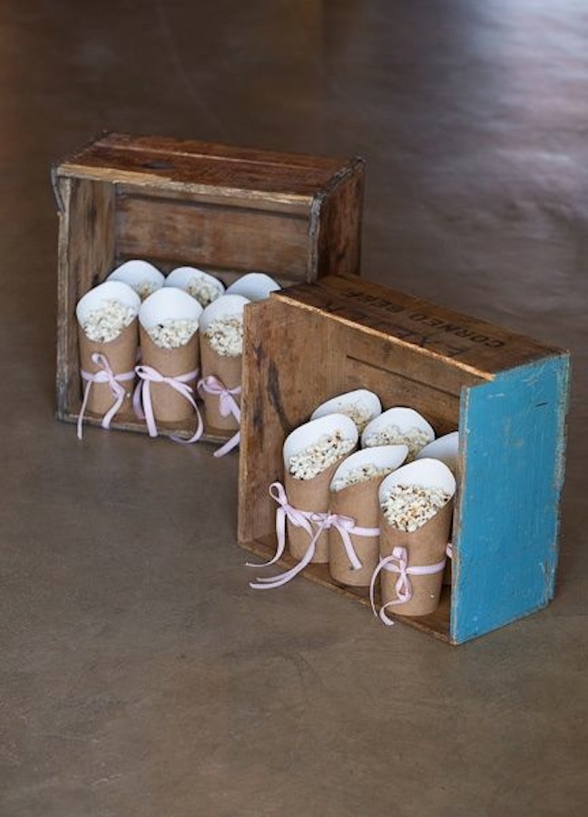 gender-reveal-baby-shower-salty-sandwiches-pink-blue-popcorn-antique-box-bow