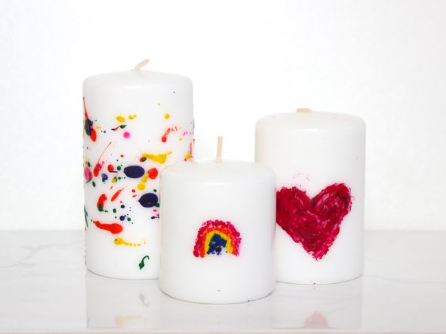 DIY rainbow heart candle made with melted crayons