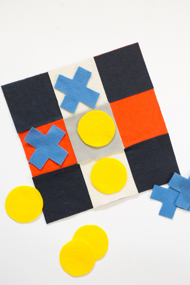 Easy DIY Felt Tic-Tac-Toe Board - How To Run A Home Daycare