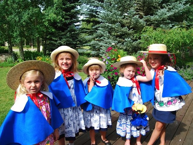 girls-madeline-blue-cape-straw-hat-birthday-party