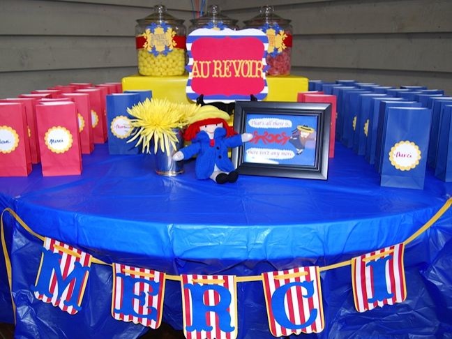 madeline-merci-banner-candy-table-red-blue-party-bags