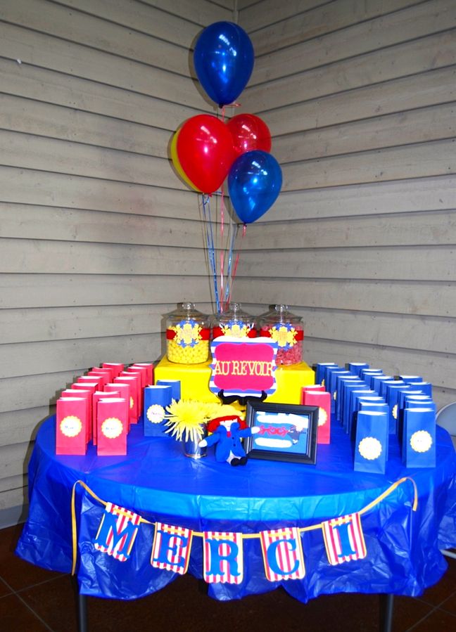 madeline-merci-banner-candy-table-red-blue-party-bags