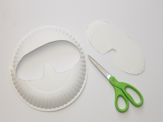 cut out mask paper plate scissors